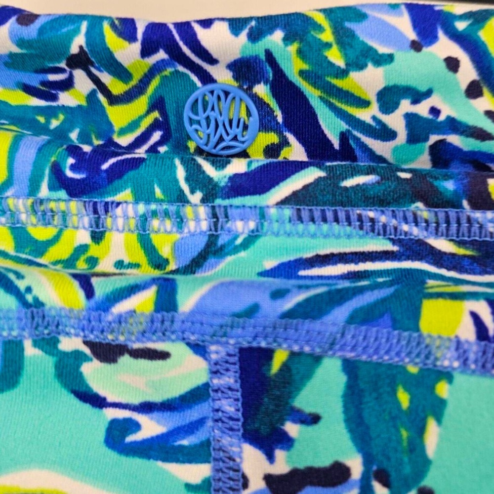 Lilly Pulitzer Weekender Cropped Legging sz XS - Picture 3 of 9